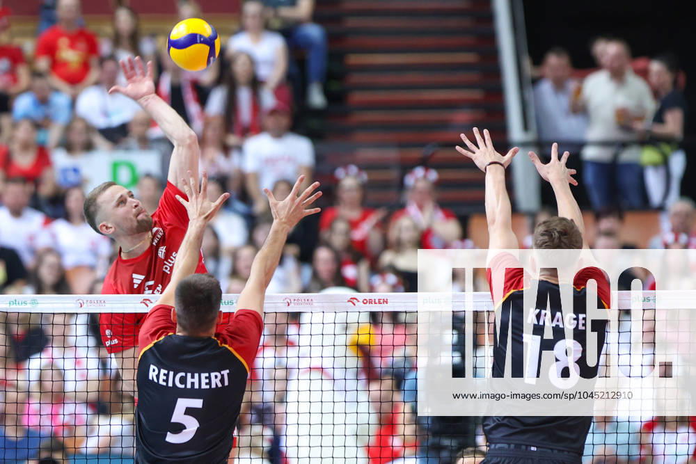 KATOWICE 15.05.2024 MECZ TOWARZYSKI REPREZENTACJI SIATKARZY: POLSKA - NIEMCY --- MENS VOLLEYBALL FRIENDLY MATCH POLAND - GERMANY IN KATOWICE BARTLOMIEJ BOLADZ FOT. ANNA KLEPACZKO FOTOPYK NEWSPIX.PL --- Newspix.pl POLAND OUT! 240515LUM138