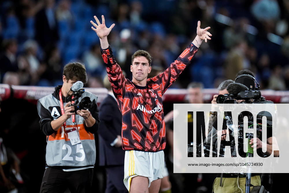 Atalanta BC v Juventus FC - Coppa Italia 2023 2024 Final Dusan Vlahovic of Juventus FC celebrates during the Coppa Italia 2023 2024 Frecciarossa final match between Atalanta BC and Juventus FC at Stadio Olimpico on May 15, 2024 in Rome, Italy. Rome Stadio Olimpico Lazio Italy