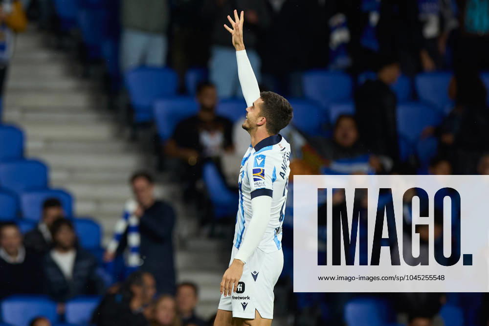 Andre Silva of Real Sociedad celebrates after scoring the team s first goal during the LaLiga EA Sports match between Real Sociedad and Valencia CF at Reale Arena on May 16, 2024, in San Sebastian, Spain. San Sebastian SPAIN - ZUMAa181 20240516_zaa_a181_008
