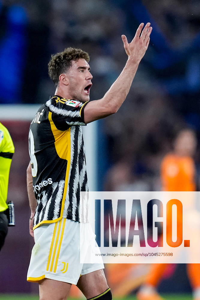 Atalanta BC v Juventus FC - Coppa Italia 2023 2024 Final Dusan Vlahovic of Juventus FC reacts during the Coppa Italia 2023 2024 Frecciarossa final match between Atalanta BC and Juventus FC at Stadio Olimpico on May 15, 2024 in Rome, Italy. Rome Stadio Olimpico Lazio Italy