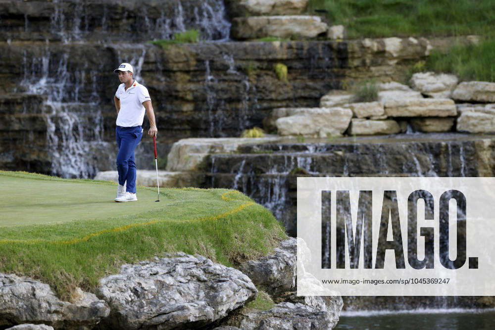 LOUISVILLE, KY - MAY 18: Viktor Hovland (NOR) looks on while waiting to putt at the 13th hole during the third round of the 2024 PGA, Golf Herren Championship at Valhalla Golf Club on May 18, 2024 in Louisville, Kentucky. (Photo by Joe Robbins Icon Sportswire) GOLF: MAY 18 PGA Championship Icon573240518037