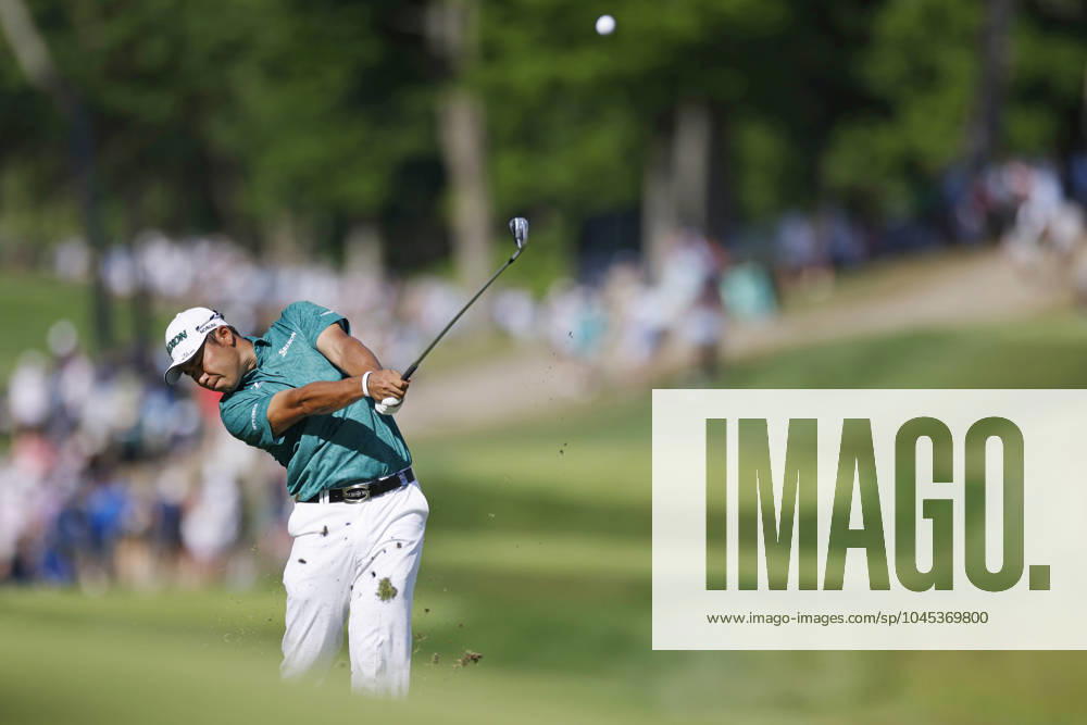 LOUISVILLE, KY - MAY 18: Hideki Matsuyama (JPN) plays a shot at the 17th hole during the third round of the 2024 PGA, Golf Herren Championship at Valhalla Golf Club on May 18, 2024 in Louisville, Kentucky. (Photo by Joe Robbins Icon Sportswire) GOLF: MAY 18 PGA Championship Icon573240518041