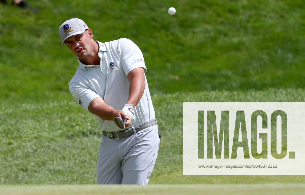 Bryson DeChambeau hits a chip shot onto the seventh hole during the third round of the 2024 PGA, Golf Herren Championship at Valhalla Golf Course on Saturday, May 18, 2024 in Louisville, Kentucky. KYP20240518053 JOHNxSOMMERSxII