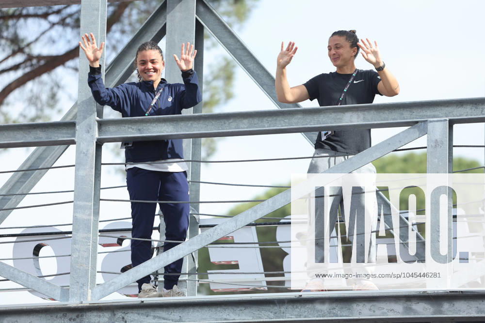 International Tennis match - Internazionali BNL d Italia Rome, Italy 19.05.2024: Sara Errani e Jasmine Paolini win women s doubles and celebrate after the final match of the Internazionali BNL D Italia at Foro Italico in Rome, Italy Center Court. Rome Italy