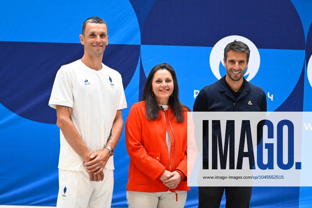 Alexis Hanquinquant ( France ) , Beatrice Dupuy ( pdg Procter Gamble France) and Tony Estanguet ( president JO 2024 ) during the presentation of podiums Olympic and Paralympic Games at Le Pulse on May 23, 2024 in Saint Denis, France. ( Photo by federico pestellini panoramic ) - PARIS 2024 : Presentation des podiums des Jeux Olympiques et Paralympiques - Saint Denis - 23 05 2024 FedericoPestellini Panoramic