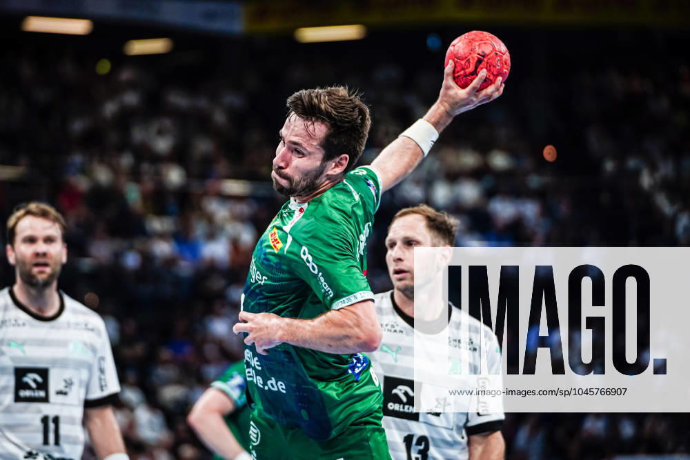Throw Goal Lukas Binder SC DHfK Leipzig, 11 GER, THW Kiel vs SC DHfK Leipzig, Handball, Bundesliga, Matchday 33, Season 2023 2024, 29 05 2024 GER, THW Kiel vs SC DHfK Leipzig, Handball, Bundesliga, Matchday 33, Season 2023 2024, 29 05 2024 Kiel
