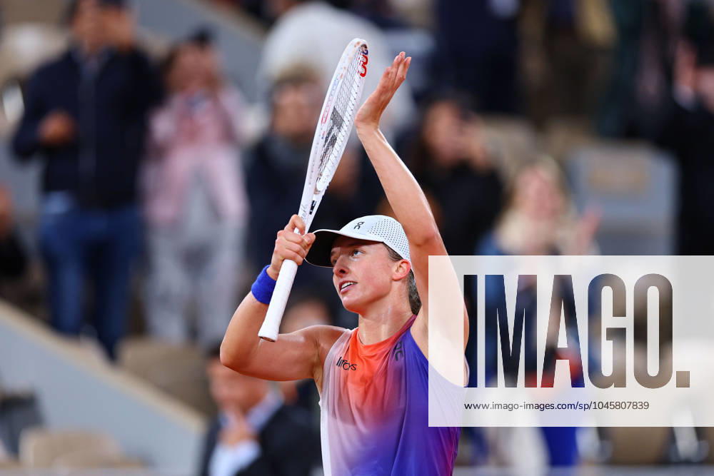 2024.05.31 Paryz Tenis French Open Roland Garros 2024 Iga Swiatek - Marie Bouzkova N Z Iga Swiatek Foto Pawel Andrachiewicz PressFocus 2024.05.31 Paris Tennis French Open Roland Garros 2024 Iga Swiatek - Marie Bouzkova Iga Swiatek Photo Pawel Andrachiewicz PressFocus NEWSPIX.PL --- Newspix.pl POLAND OUT! 20240531_PF_PA319