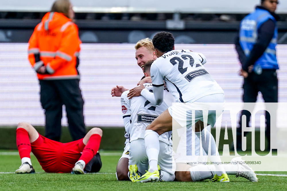 2024-06-02 Excelsior Rotterdam v NAC Breda - Dutch Keuken Kampioen Divisie Promotion Relegation Play Offs Final ROTTERDAM, NETHERLANDS - JUNE 2: Boyd Lucassen of NAC Breda, Casper Staring of NAC Breda and Aime Omgba of NAC Breda celebrate the win during the Dutch Keuken Kampioen Divisie Promotion Relegation Play Offs Final match between Excelsior Rotterdam and NAC Breda at Van Donge & De Roo Stadion on June 2, 2024 in Rotterdam, Netherlands. (Photo by Joris Verwijst BSR Agency) Rotterdam Netherlands Content not available for redistribution in The Netherlands directly or indirectly through any third parties.