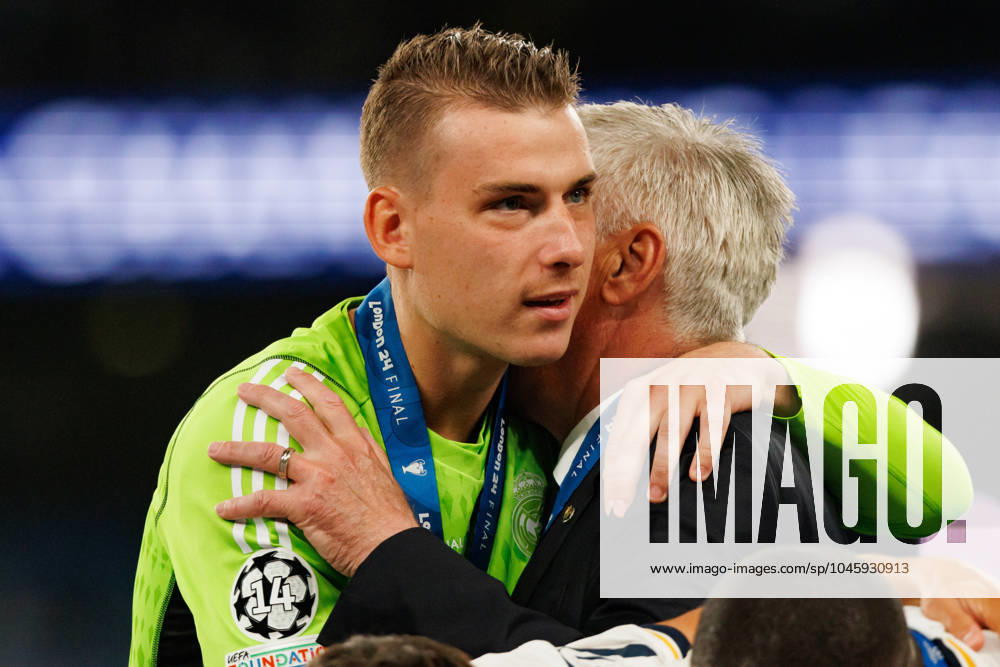 Andryi Lunin, Carlo Ancelotti (Real Madrid) during Champions League 2024 final game (2:0) between Borussia Dortmund and Real Madrid. Final Score: Borussia Dortmund 0 - 2 Real Madrid London United Kingdom - ZUMAs197 20240601_aaa_s197_727