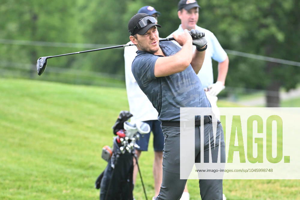 Chris Pratt tees off on the 1st hole during the Golden Bear Pro Am at the Memorial Tournament in Dublin, Ohio. Cal Media Dublin USA - ZUMAc04_ 20240605_zma_c04_008