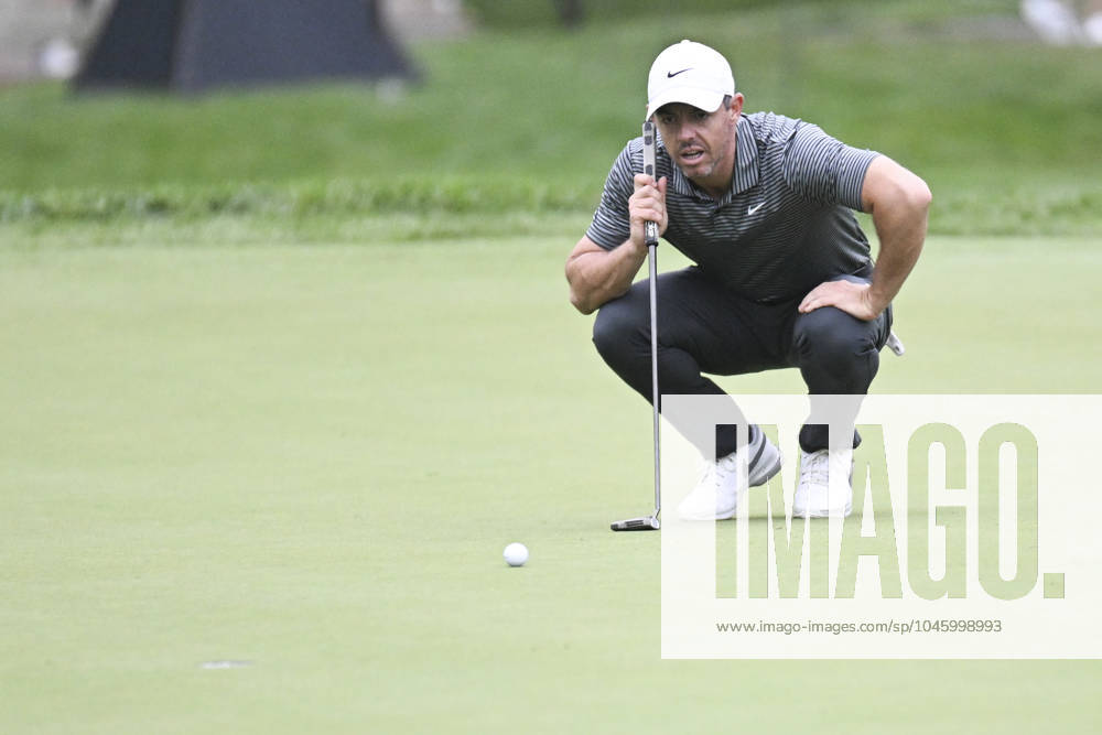 Rory McIlroy (NIR) putting on the 9th green during the Golden Bear Pro Am at the Memorial Tournament in Dublin, Ohio. Cal Media Dublin USA - ZUMAc04_ 20240605_zma_c04_054