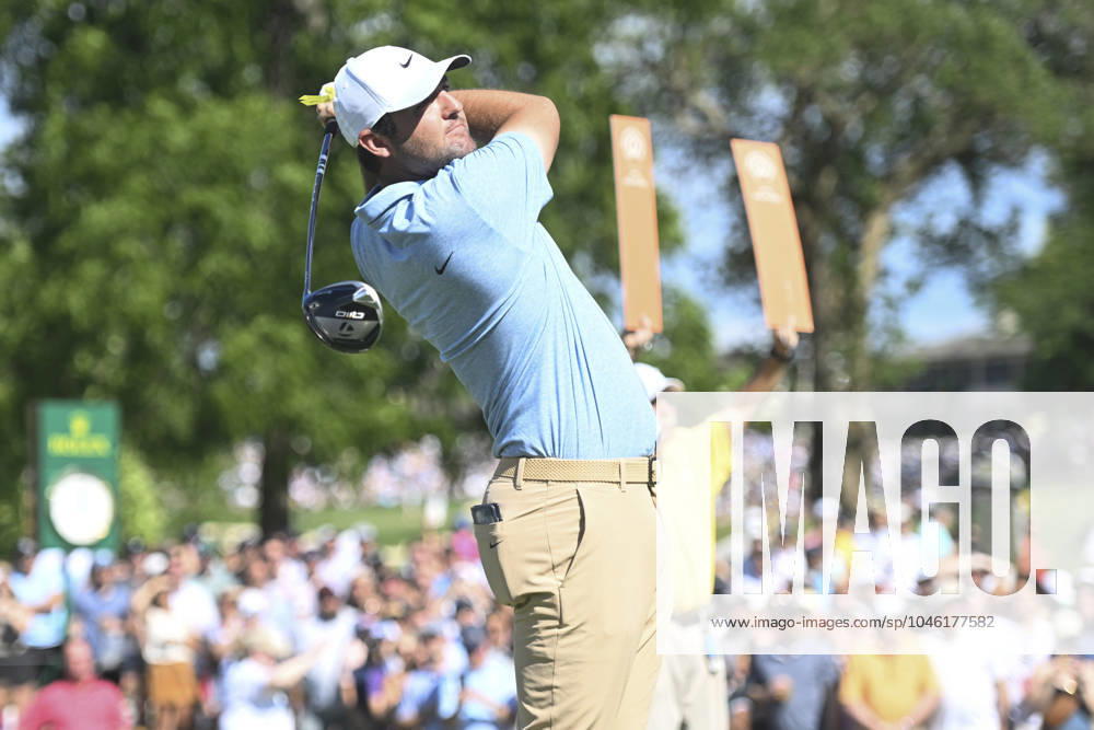Scottie Scheffler (USA) tees off on the 15th hole during the fourth round at the Memorial Tournament in Dublin, Ohio. Cal Media Dublin USA - ZUMAc04_ 20240609_zma_c04_060