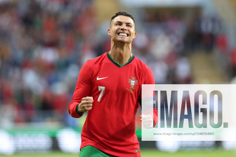 Portugal, Aveiro, 11 06 2024 EURO 2024 Friendly match before the UEFA EURO 2024 in Germany 2024 Portugal Ireland v l , Cristiano Ronaldo Portugal scores the goal for 2 0, Goal celebration, celebrate the goal