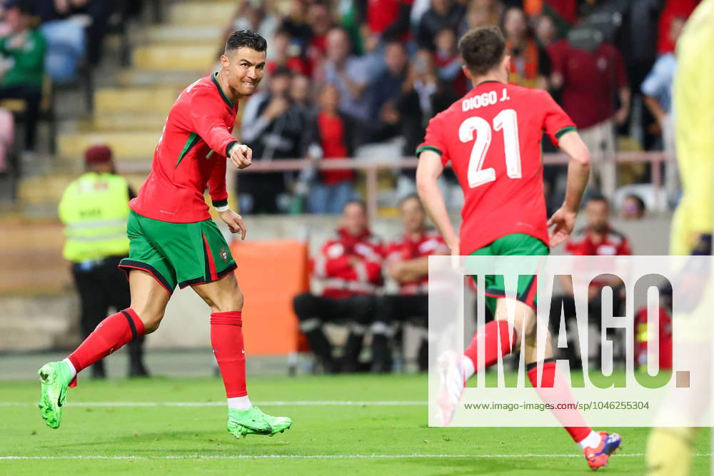 Portugal, Aveiro, 11 06 2024 EURO 2024 Friendly match before the UEFA EURO 2024 in Germany 2024 Portugal Ireland v l , Cristiano Ronaldo Portugal scores the goal to make it 3 0, Goal celebration, celebrate the goal, thanks Diogo Jota Portugal