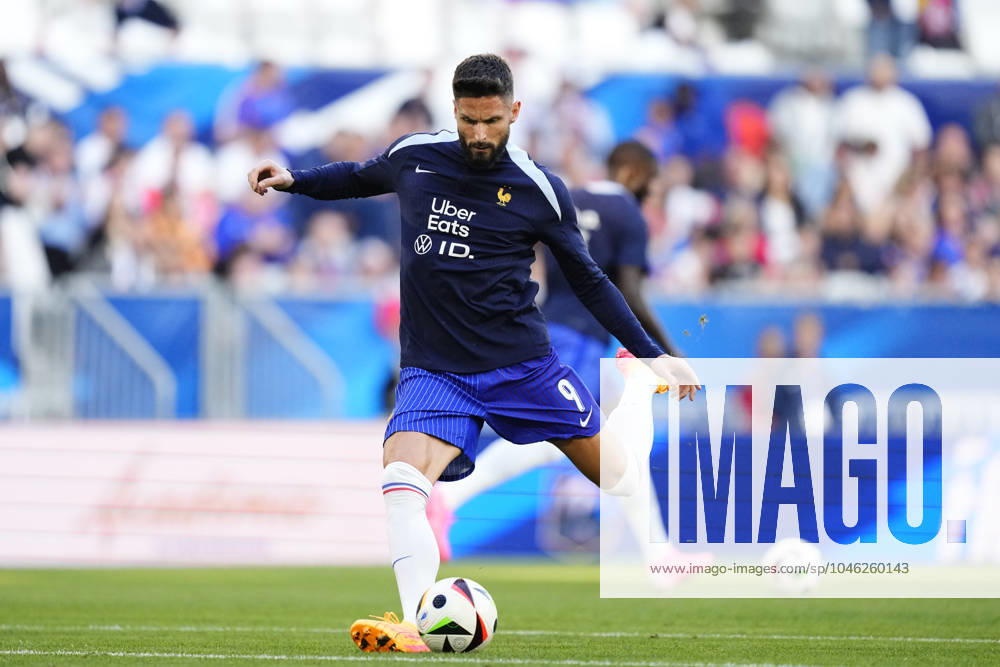 France v Canada - International Friendly, Länderspiel, Nationalmannschaft Olivier Giroud centre-forward of France and AC Milan during the warm-up before the friendly match between France and Canada at Nouveau Stade Bordeaux on June 9, 2024 in Bordeaux, France. Bordeaux France