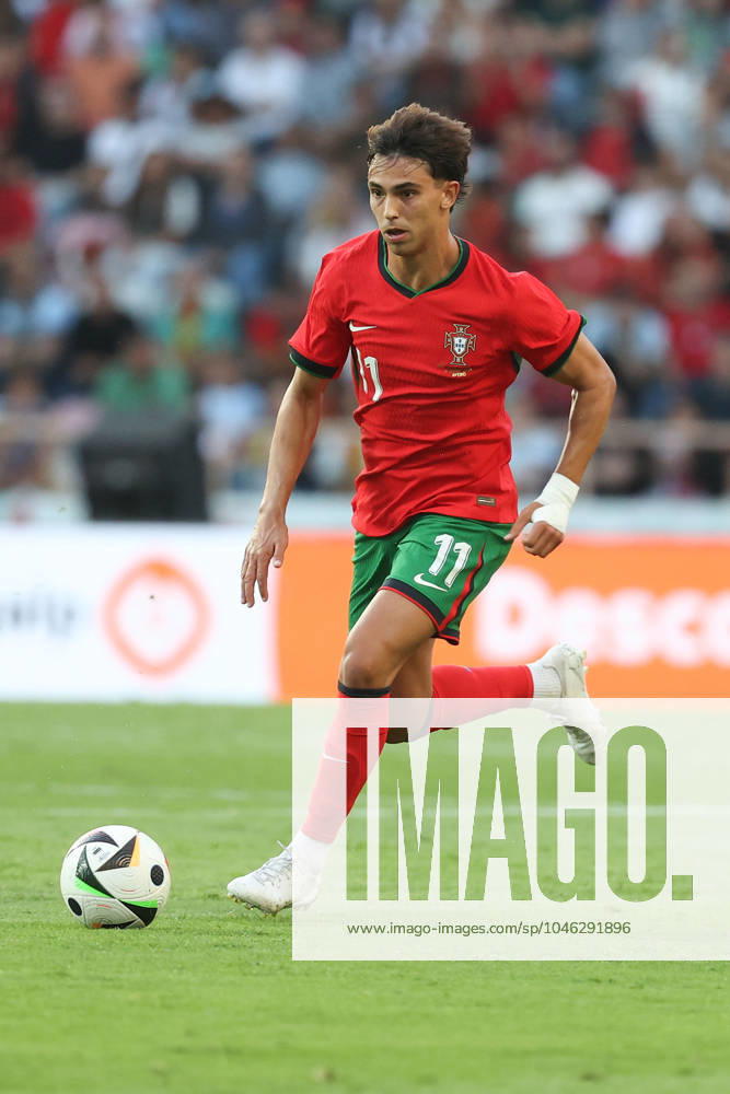 Portugal, Aveiro, 11 06 2024 EURO 2024 Friendly match before the UEFA EURO 2024 in Germany 2024 Portugal Ireland v l , Joao Felix Portugal on the ball, cropped image, single image, full body, action, action, game scene