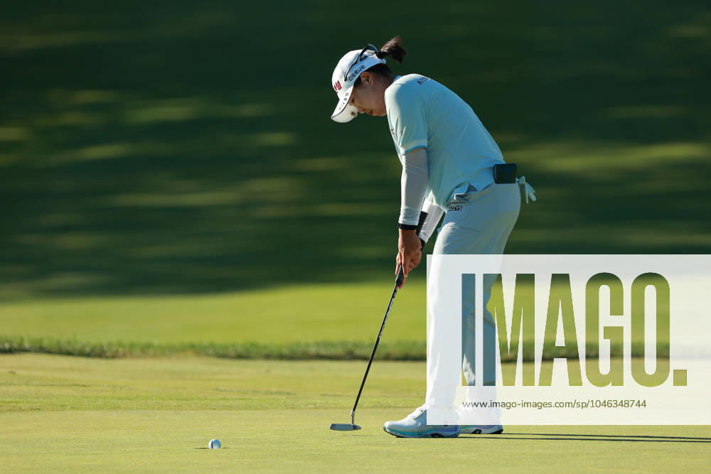 Meijer LPGA, Golf Damen Classic Jin Hee Im of Republic of Korea follows her putt on the 10th green during Day Two of the Meijer LPGA Classic for Simply Give golf tournament at Blythefield Country Club in Belmont, MI, USA Friday, June 14, 2024. Belmont Michigan United States