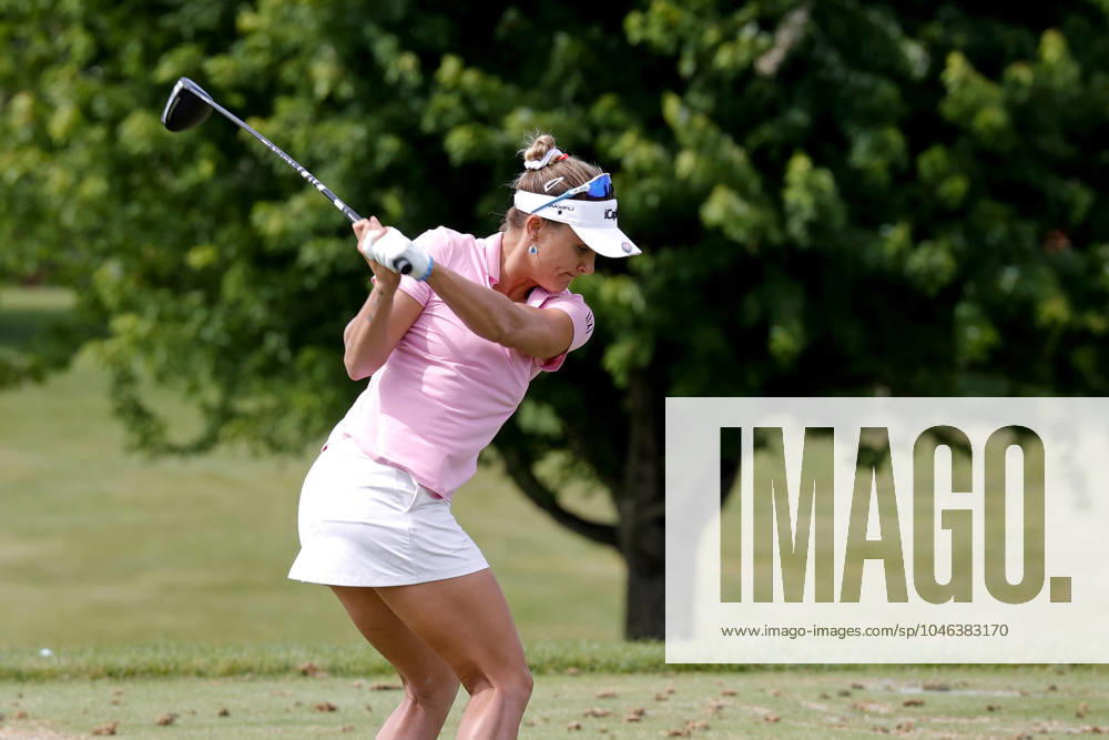 GRAND RAPIDS, MI - JUNE 15: LPGA, Golf Damen golfer Lexi Thompson hits balls on the practice range after finishing her 3rd round during the LPGA Meijer LPGA Classic for Simply Give on June 15th, 2024, at Blythefield Country Club in Grand Rapids, Michigan. (Photo by Brian Spurlock Icon Sportswire) GOLF: JUN 15 LPGA Meijer LPGA Classic for Simply Give Icon24061552