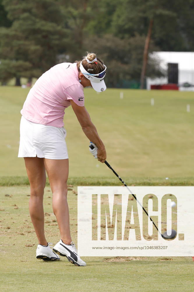 GRAND RAPIDS, MI - JUNE 15: LPGA, Golf Damen golfer Lexi Thompson hits balls on the practice range after finishing her 3rd round during the LPGA Meijer LPGA Classic for Simply Give on June 15th, 2024, at Blythefield Country Club in Grand Rapids, Michigan. (Photo by Brian Spurlock Icon Sportswire) GOLF: JUN 15 LPGA Meijer LPGA Classic for Simply Give Icon24061555