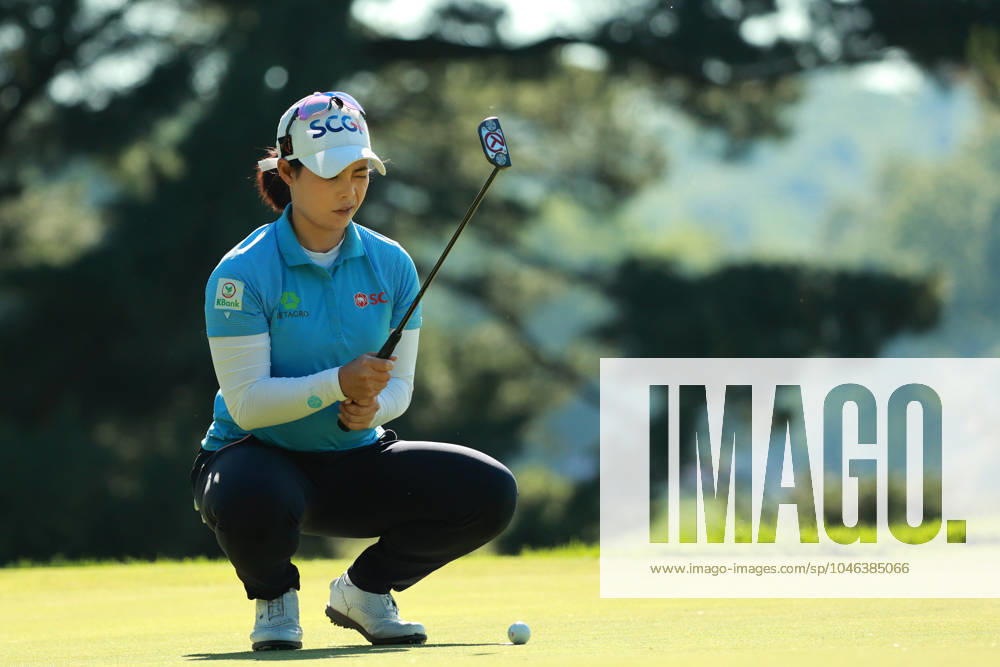 Meijer LPGA, Golf Damen Classic Moriya Jutanugarn of Thailand lines up her putt on the 5th green during Day Three of the Meijer LPGA Classic for Simply Give golf tournament at Blythefield Country Club in Belmont, MI, USA Saturday, June 15, 2024. Belmont Michigan United States