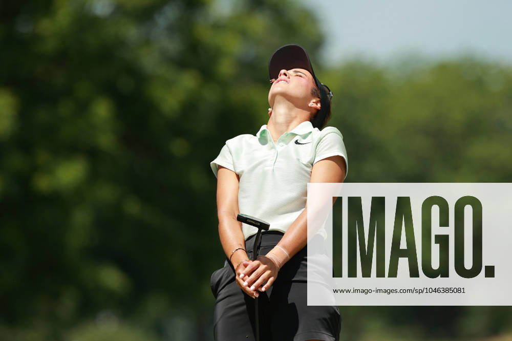 Meijer LPGA, Golf Damen Classic Isabella Fierro of Mexico reacts to het putt on the 9th green during Day Three of the Meijer LPGA Classic for Simply Give golf tournament at Blythefield Country Club in Belmont, MI, USA Saturday, June 15, 2024. Belmont Michigan United States