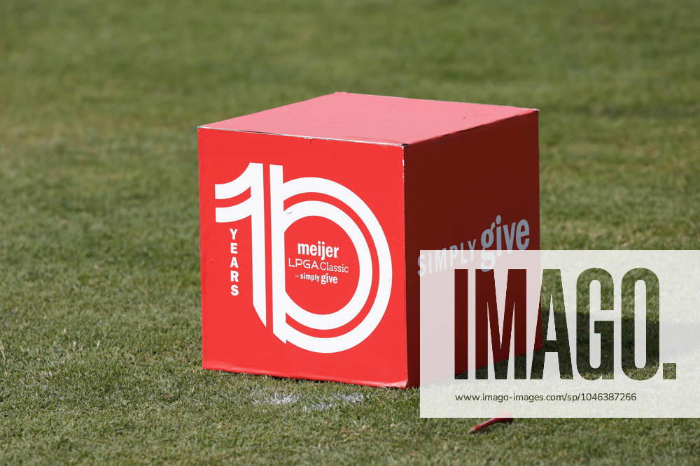 GRAND RAPIDS, MI - JUNE 15: A detail close up image of a tee marker as seen during the LPGA, Golf Damen Meijer LPGA Classic for Simply Give on June 15th, 2024, at Blythefield Country Club in Grand Rapids, Michigan. (Photo by Brian Spurlock Icon Sportswire) GOLF: JUN 15 LPGA Meijer LPGA Classic for Simply Give Icon24061573