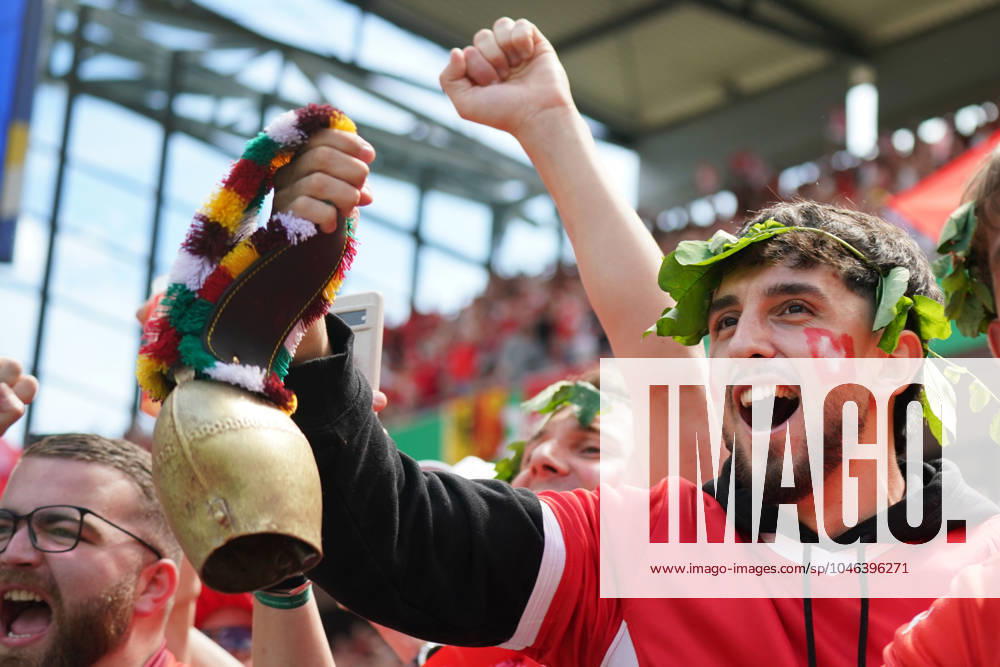 Football, UEFA Euro 2024, Euro 2024, group stage, Group A, Hungary Switzerland Cologne Stadium Swiss fans