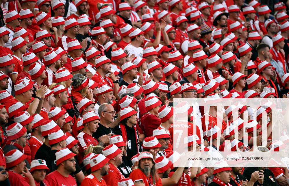 Football, European Championship, EURO 2024, Group D, Merkur Spiel Arena Düsseldorf Austria France 0 1 Fans Austria fan, fans, fan culture, enthusiasm