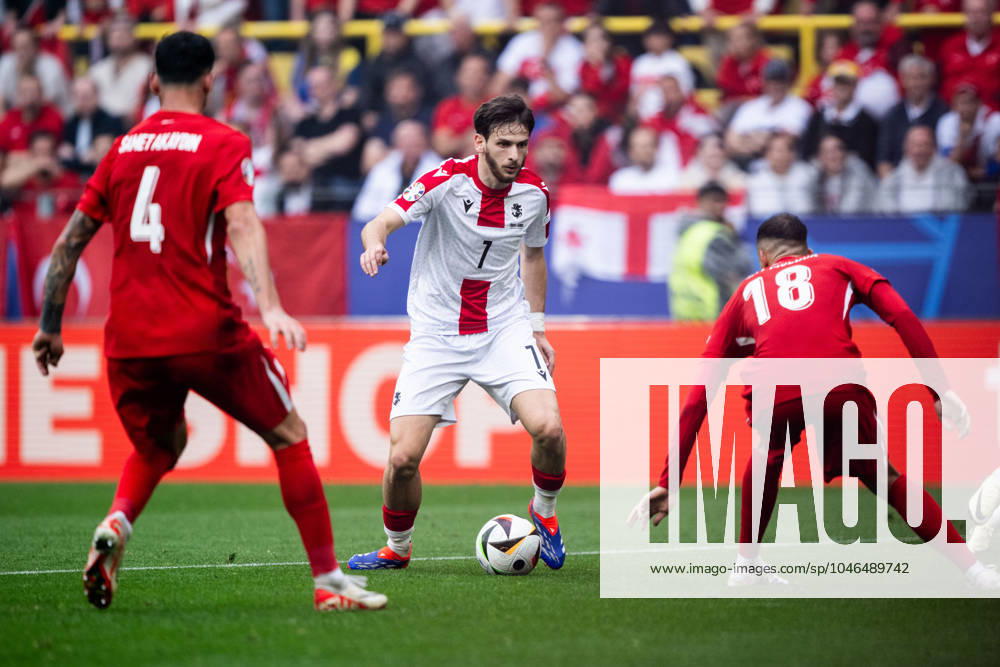 Khvicha Kvaratskhelia of Georgia during the UEFA Euro 2024 Football Championship match between Türkiye and Georgia on June 18, 2024 in Dortmund Photo Jesper Zerman BILDBYRAN kod JZ JZ0541 fotboll football soccer fotballs em europamästerskap em uefa euro uefa european football championship euro 2024 türkiye georgien georgia bbeng turkiet turkey