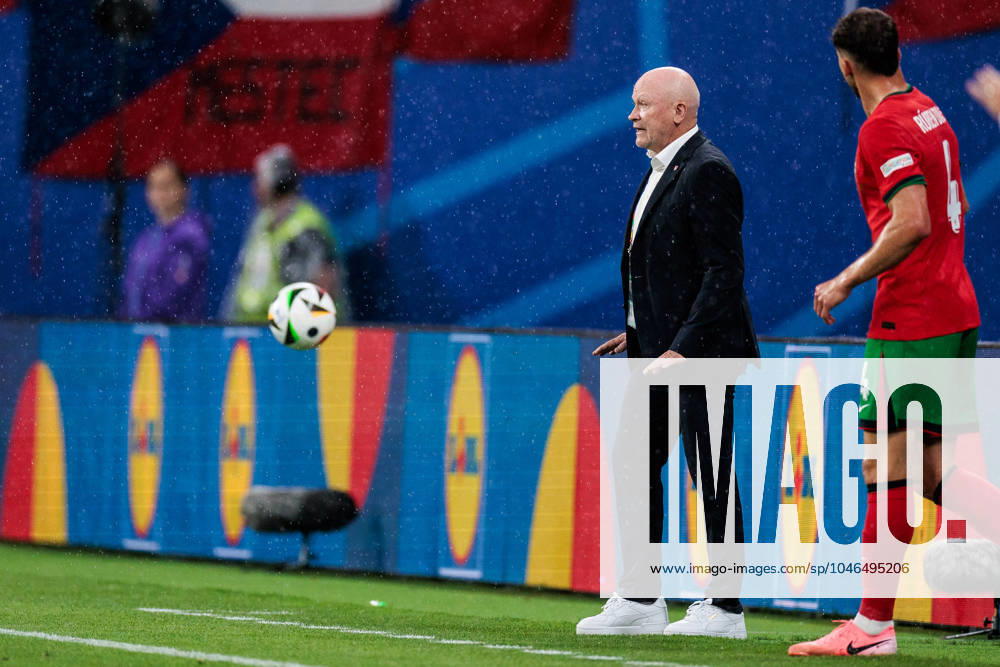 UEFA EURO 2024 Portugal Czech Republic 18 06 2024 Ivan Hasek Head Coach, Coach Czech Republic UEFA EURO 2024 Portugal Czech Republic Leipzig Stadium, Leipzig on 18 06 2024