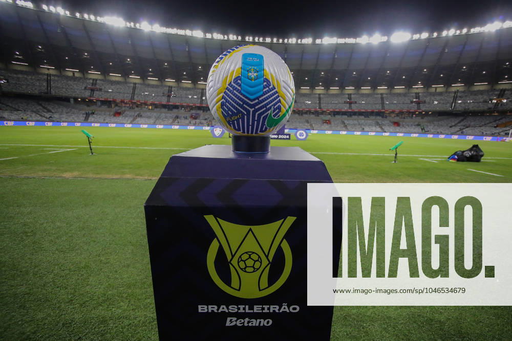 Cruzeiro x Fluminense BELO HORIZONTE, MG - 19.06.2024: CRUZEIRO X FLUMINENSE - (77333) Cruzeiro x Fluminense: Game Ball on the Brasileirão pulpit. Match between Cruzeiro x Fluminense, valid for the tenth round of the 2024 Brazilian Championship, on the evening of this fourth day (19), held at Mineirão, Belo Horizonte, Brazil. (Photo: Allan Calisto Fotoarena) x2558254x AllanxCalisto