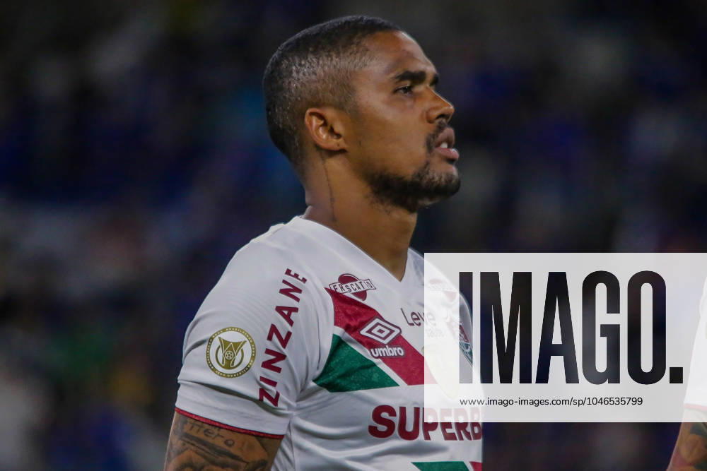 Cruzeiro x Fluminense BELO HORIZONTE, MG - 19.06.2024: CRUZEIRO X FLUMINENSE - (77333) Cruzeiro x Fluminense: Douglas Costa in the match between Cruzeiro x Fluminense, valid for the tenth round of the 2024 Brazilian Championship, on the evening of this fourth day (19), held at Mineirão, Belo Horizonte, Brazil. (Photo: Allan Calisto Fotoarena) x2558412x AllanxCalisto