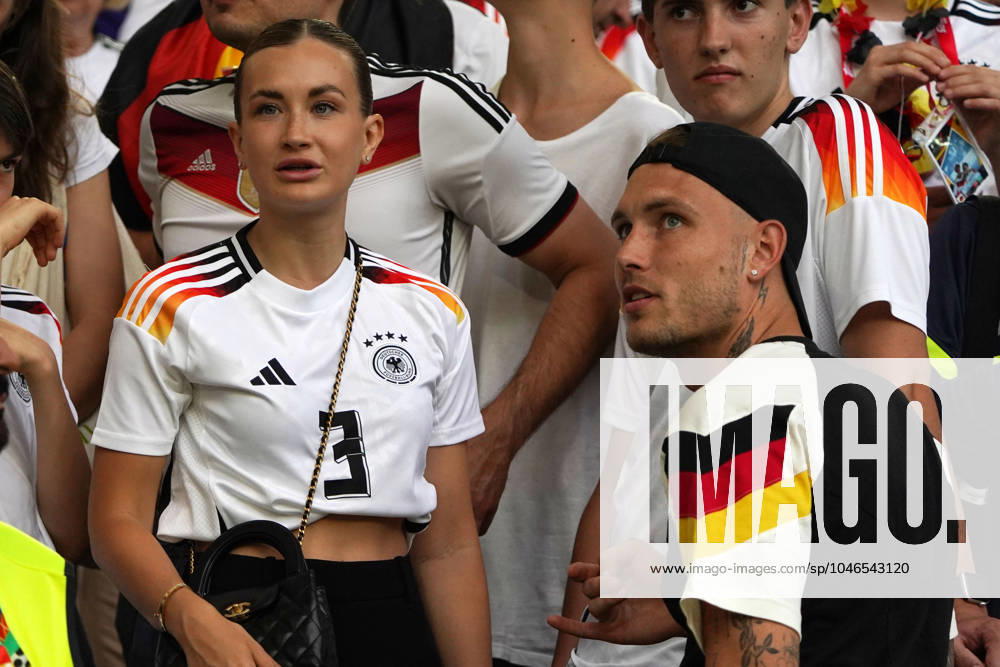 EURO 2024, Football, UEFA Euro 2024, Euro 2024, Group stage, Group A, Germany Hungary, 19 06 2024, Stuttgartarena Stuttgart Eva Katharina, girlfriend of David Raum Germany,