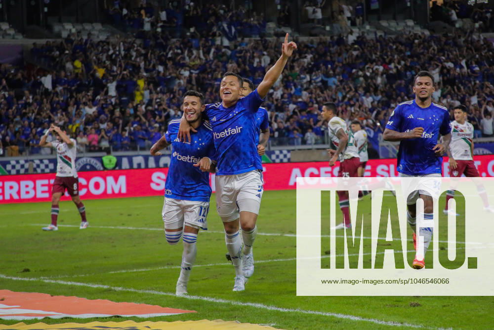 Cruzeiro x Fluminense BELO HORIZONTE, MG - 19.06.2024: CRUZEIRO X FLUMINENSE - (77333) Cruzeiro x Fluminense: Celebration of William& 39;s goal in the match between Cruzeiro x Fluminense, valid for the tenth round of the 2024 Brazilian Championship, on the evening of this fourth day (19), held at Mineirão, Belo Horizonte, Brazil. (Photo: Allan Calisto Fotoarena) x2558544x AllanxCalisto