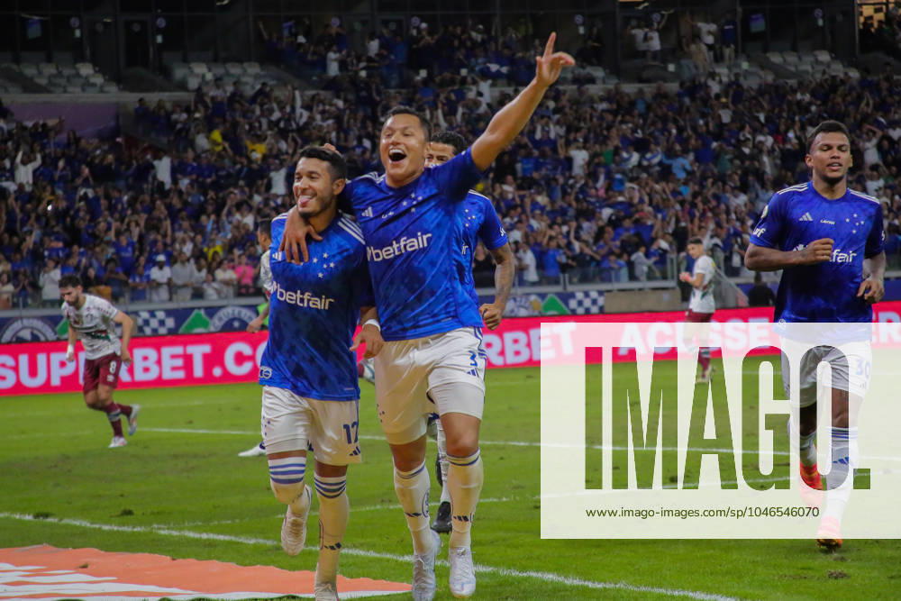 Cruzeiro x Fluminense BELO HORIZONTE, MG - 19.06.2024: CRUZEIRO X FLUMINENSE - (77333) Cruzeiro x Fluminense: Celebration of William& 39;s goal in the match between Cruzeiro x Fluminense, valid for the tenth round of the 2024 Brazilian Championship, on the evening of this fourth day (19), held at Mineirão, Belo Horizonte, Brazil. (Photo: Allan Calisto Fotoarena) x2558546x AllanxCalisto