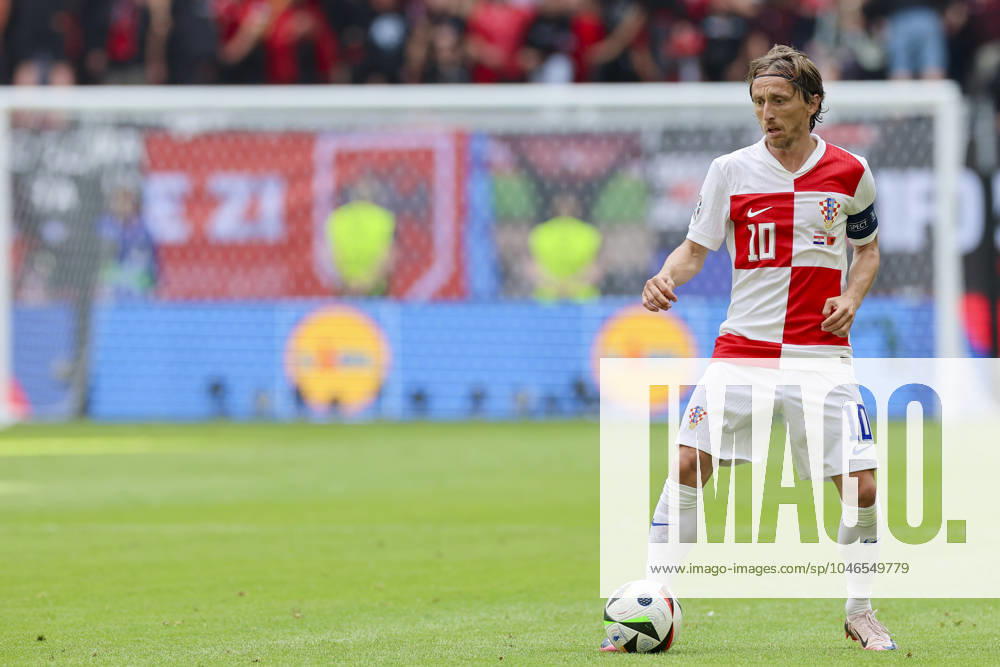 Luka Modric Croatia controls the ball, UEFA EURO 2024 Group B, Croatia vs Albania, Volksparkstadion Hamburg, 19 06 2024, Hamburg, Germany