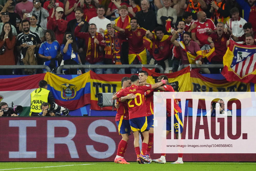 Spain v Italy: Group B - UEFA EURO, EM, Europameisterschaft,Fussball 2024 Spanish players celebrate after scoring his sides first goal during the UEFA EURO 2024 group stage match between Spain and Italy at Arena AufSchalke on June 20, 2024 in Gelsenkirchen, Germany. Gelsenkirchen Germany