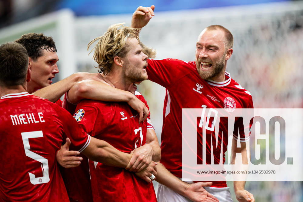 Morten Hjulmand of Denmark celebrates after scoring with Christian Eriksen during the UEFA EURO, EM, Europameisterschaft,Fussball 2024 Group C match between Denmark and England at the Frankfurt Arena in Frankfurt. Frankfurt Germany - ZUMAs227 20240620_zip_s227_039