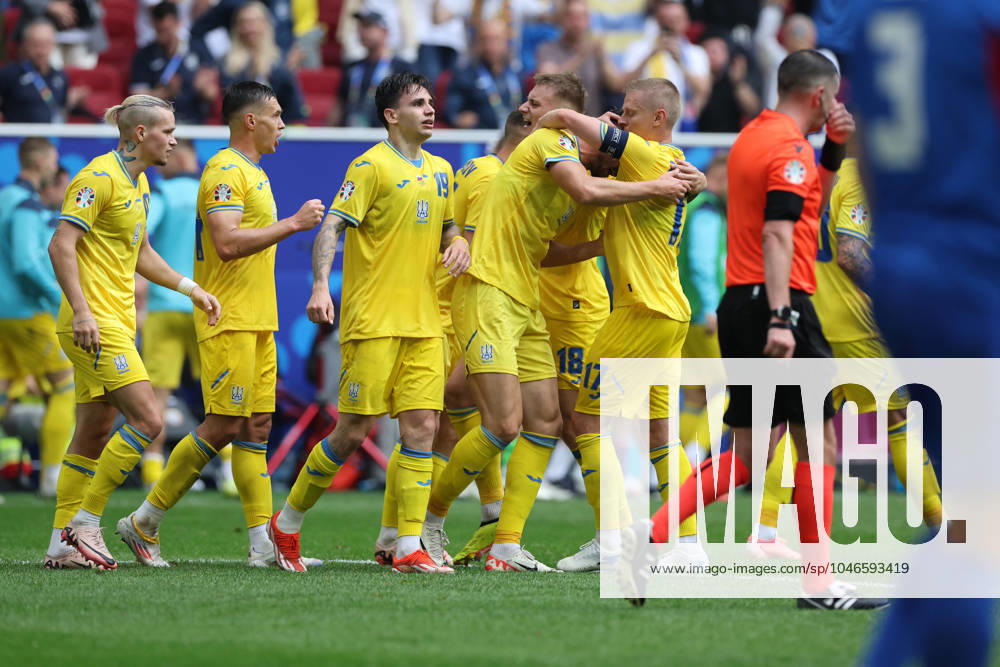 Dusseldorf, Germany 21.06.2024: Roman Yaremchuk of Ukraine score the goal 1-2 and celebrates during the UEFA EURO, EM, Europameisterschaft,Fussball 2024 group stage E football match between Slovakia vs Ukraine at Dusseldorf Arena in Dusseldorf