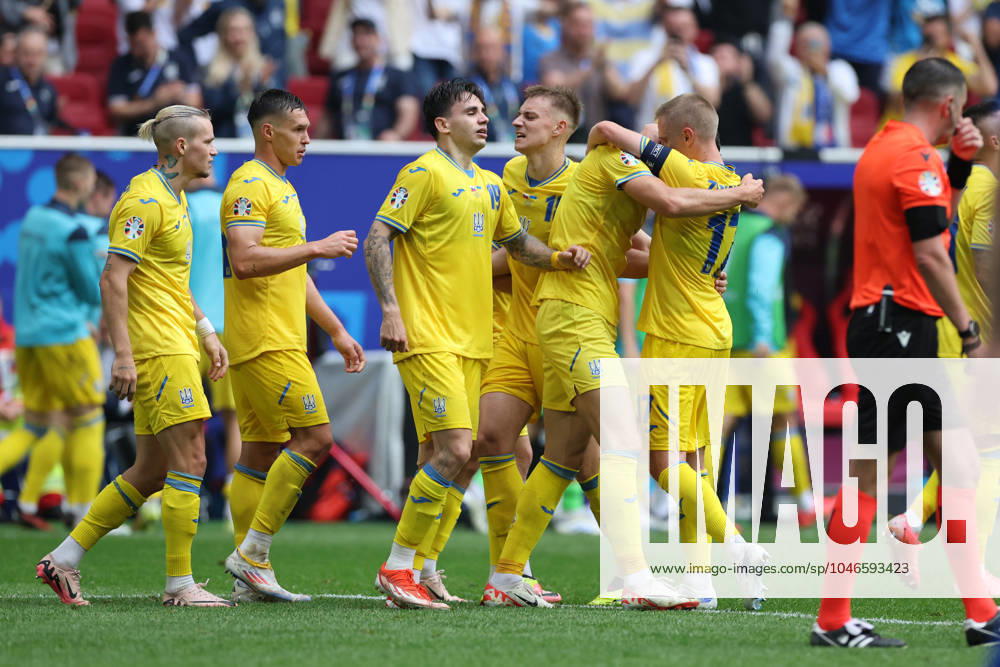 Dusseldorf, Germany 21.06.2024: Roman Yaremchuk of Ukraine score the goal 1-2 and celebrates during the UEFA EURO, EM, Europameisterschaft,Fussball 2024 group stage E football match between Slovakia vs Ukraine at Dusseldorf Arena in Dusseldorf