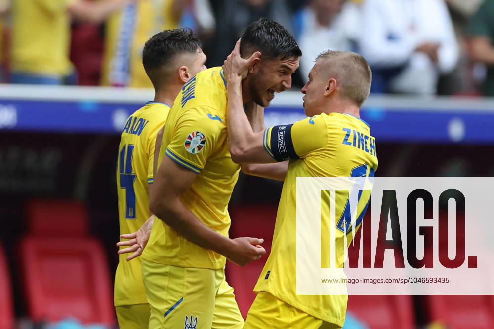Dusseldorf, Germany 21.06.2024: Roman Yaremchuk of Ukraine score the goal 1-2 and celebrates during the UEFA EURO, EM, Europameisterschaft,Fussball 2024 group stage E football match between Slovakia vs Ukraine at Dusseldorf Arena in Dusseldorf