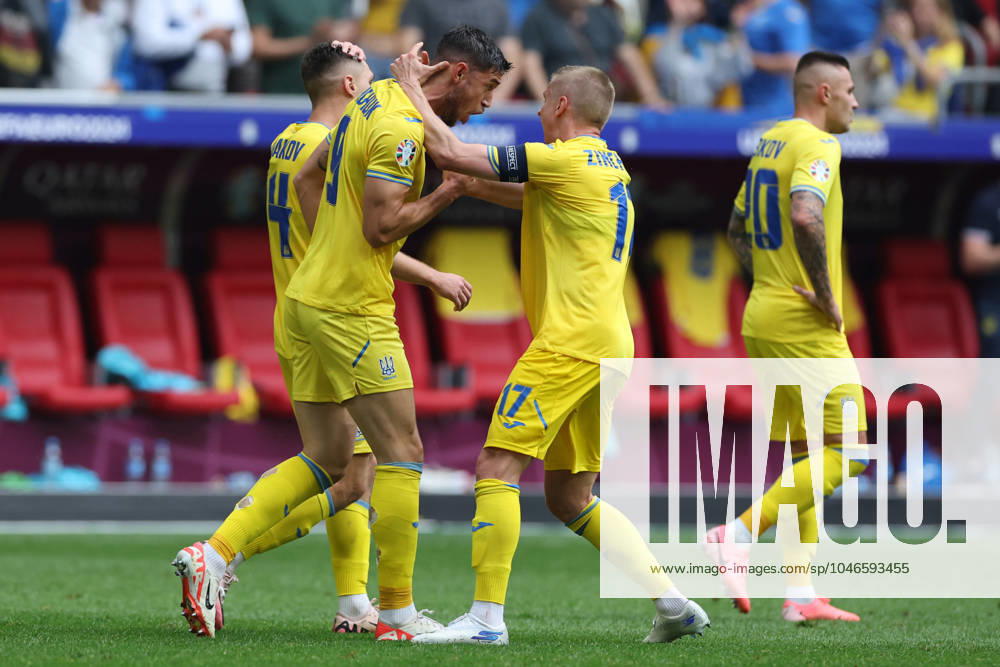 Dusseldorf, Germany 21.06.2024: Roman Yaremchuk of Ukraine score the goal 1-2 and celebrates during the UEFA EURO, EM, Europameisterschaft,Fussball 2024 group stage E football match between Slovakia vs Ukraine at Dusseldorf Arena in Dusseldorf