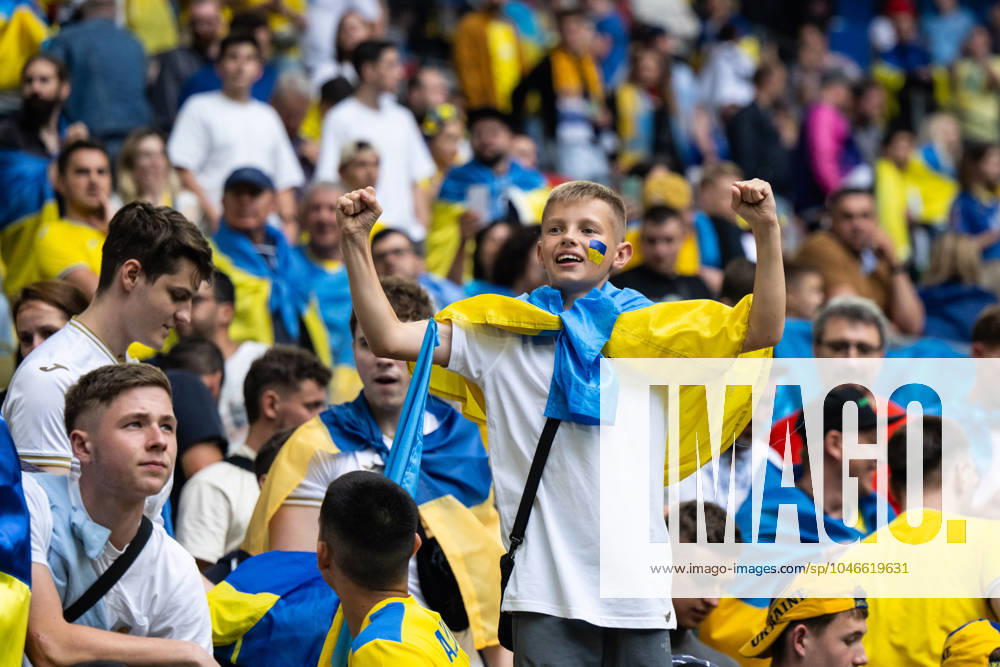 Slovakia v Ukraine: Group E - UEFA EURO, EM, Europameisterschaft,Fussball 2024 A fan of Ukraine is celebrating victory during the UEFA EURO 2024 group stage match between Slovakia and Ukraine at D¸sseldorf Arena on June 21, 2024 in Dusseldorf, Germany. Duesseldorf Germany