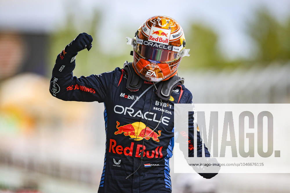 KW25 VERSTAPPEN Max (ned), Red Bull Racing RB20, portrait during the Formula 1 Aramco Gran Premio de Espana 2024, 10th round of the 2024 Formula One World Championship, WM, Weltmeisterschaft from June 21 to 23, 2024 on the Circuit de Barcelona-Catalunya, in Montmeló, Spain - F1 - SPANISH GRAND PRIX 2024 DPPI Panoramic 240623_R10_SPAGNA_DP_XB3_1618_
