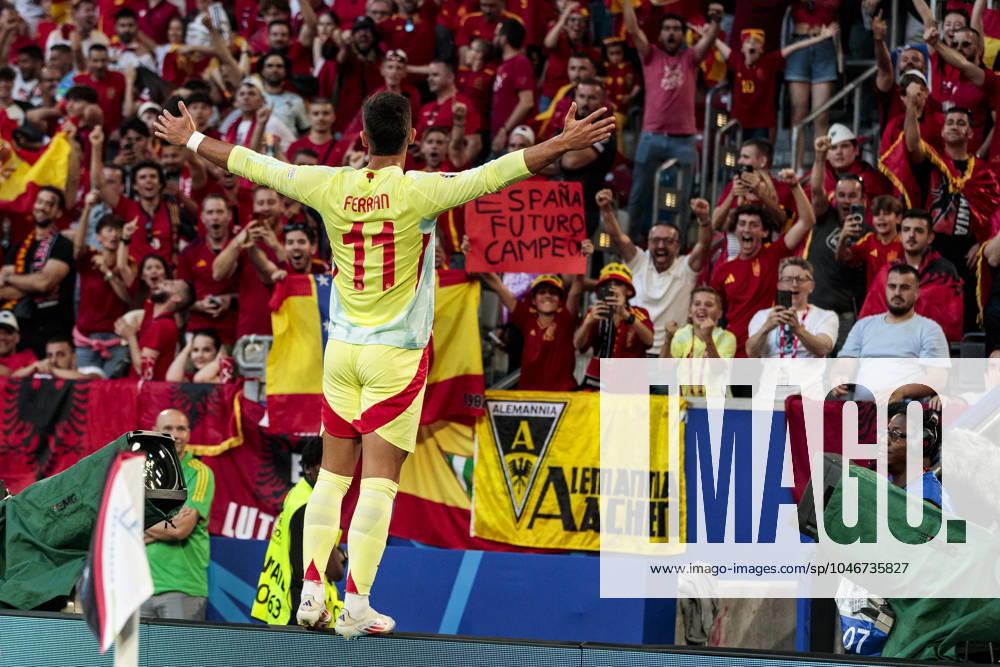UEFA EURO 2024 Albania Spain 24 06 2024 Ferran Torres Spain, 11 cheers after his goal UEFA EURO 2024 Albania Spain Arena Düsseldorf, Düsseldorf, on 24 06 2024