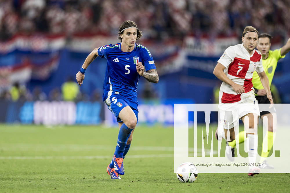 Croatia v Italy, UEFA EURO, EM, Europameisterschaft,Fussball 2024, Leipzig, Germany Leipzig, Germany. 24th, June 2024. Riccardo Calafiori (5) of Italy seen during the UEFA Euro 2024 match in Group B between Croatia and Italy at Red Bull Arena in Leipzig. Leipzig Germany