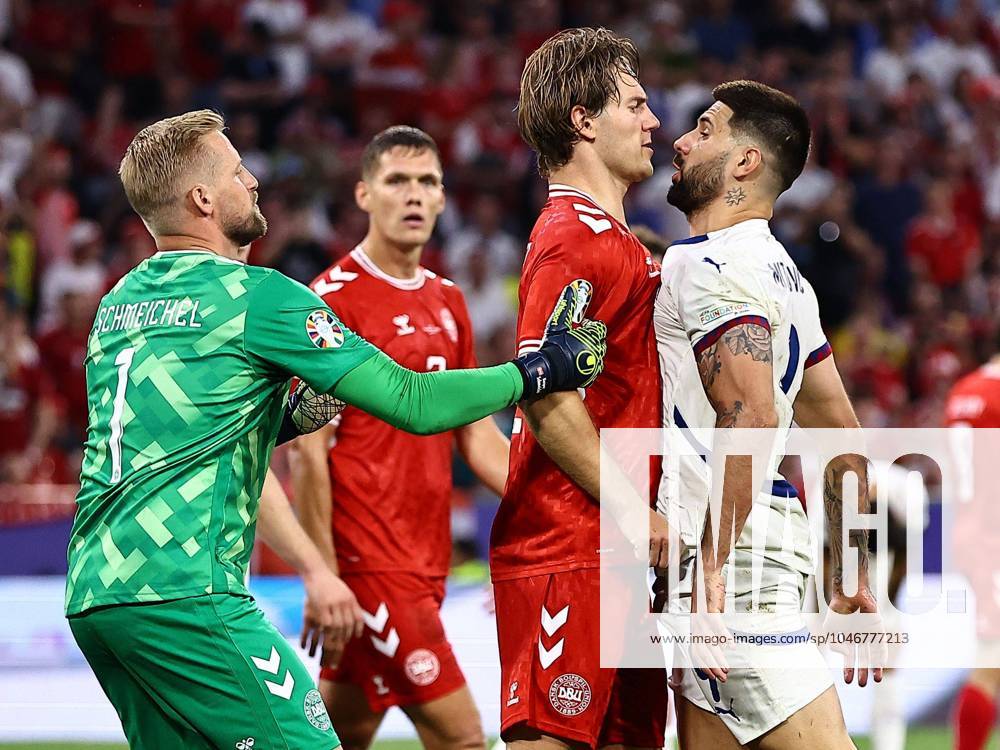 KW26 Aleksandar Mitrovic of Serbia squares up to Joachim Andersen of Denmark Denmark v Serbia, UEFA European Championship, EM, Europameisterschaft 2024, Group C, Football, Munich Football Arena, Munich, Germany, 25 Jun 2024