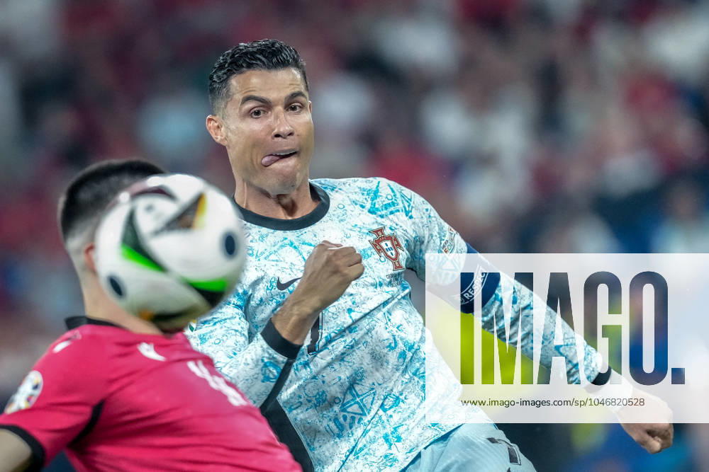 EURO 2024 - Matchday 3, Group F: Georgia vs. Portugal Cristiano Ronaldo has his eyes on the ball during the EURO 2024 Matchday 3, Group F match between Georgia and Portugal on 26 June 2024, at Arena AufSchalke, in Gelsenkirchen, Germany Gelsenkirchen Arena AufSchalke Germany