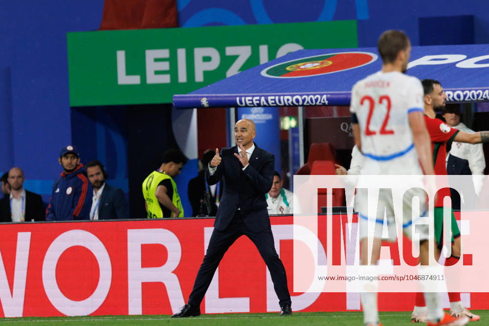 Roberto Martinez seen during UEFA EURO, EM, Europameisterschaft,Fussball 2024 game between national teams of Portugal and Czech Republic at Red Bull Arena (Maciej Rogowski) Leipzig Red Bull Arena Germany