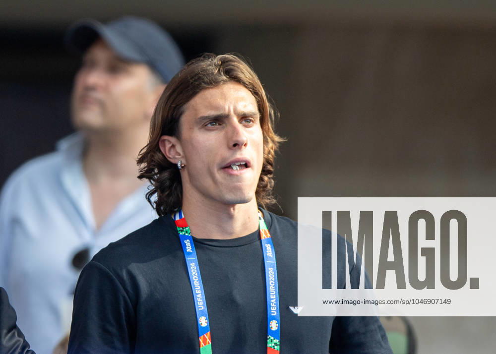 Football, men, season 2023 24, Euro 2024 round of 16 in Berlin, Switzerland Italy, Riccardo Calafiori Italy in the stands, 29 06 2024,